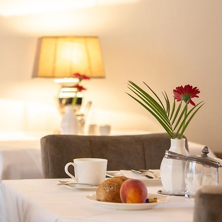 Gartenhotel Luisental 뮬하임안더루 외부 사진