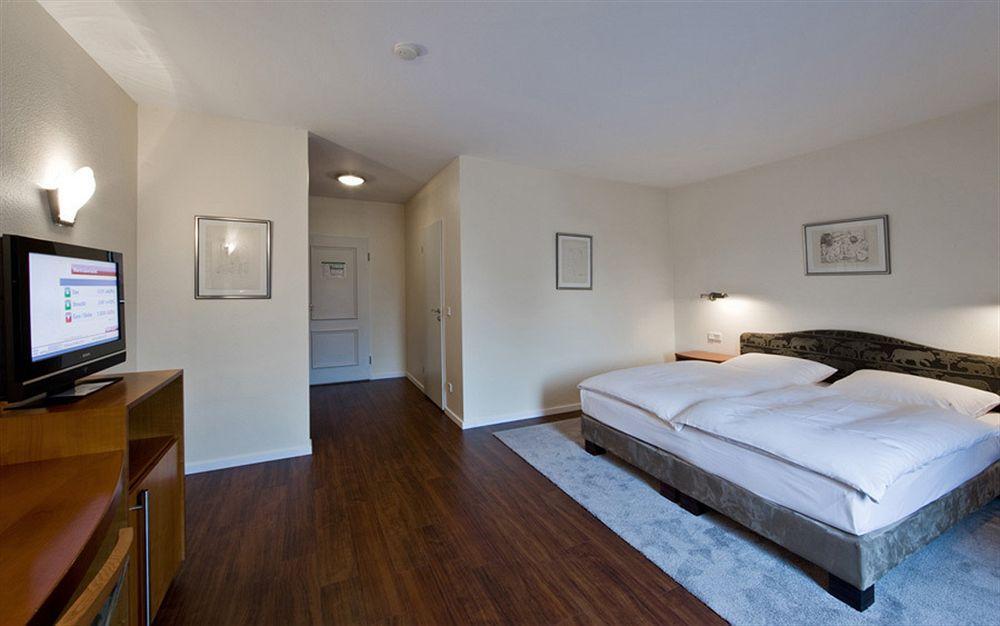 Gartenhotel Luisental 뮬하임안더루 외부 사진